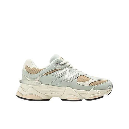 New Balance 9060 (GS)