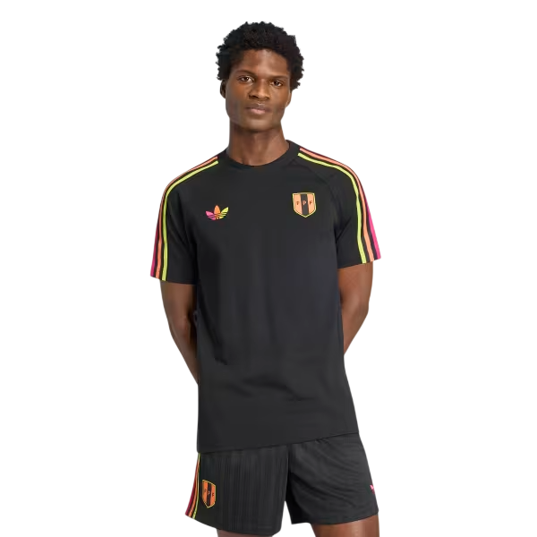 Completo Adidas Peru