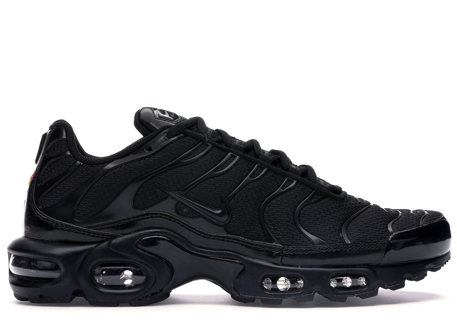 nike air max plus triple black