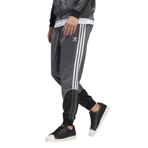 ADIDAS ORIGINALS COMPLETE TRACKSUIT