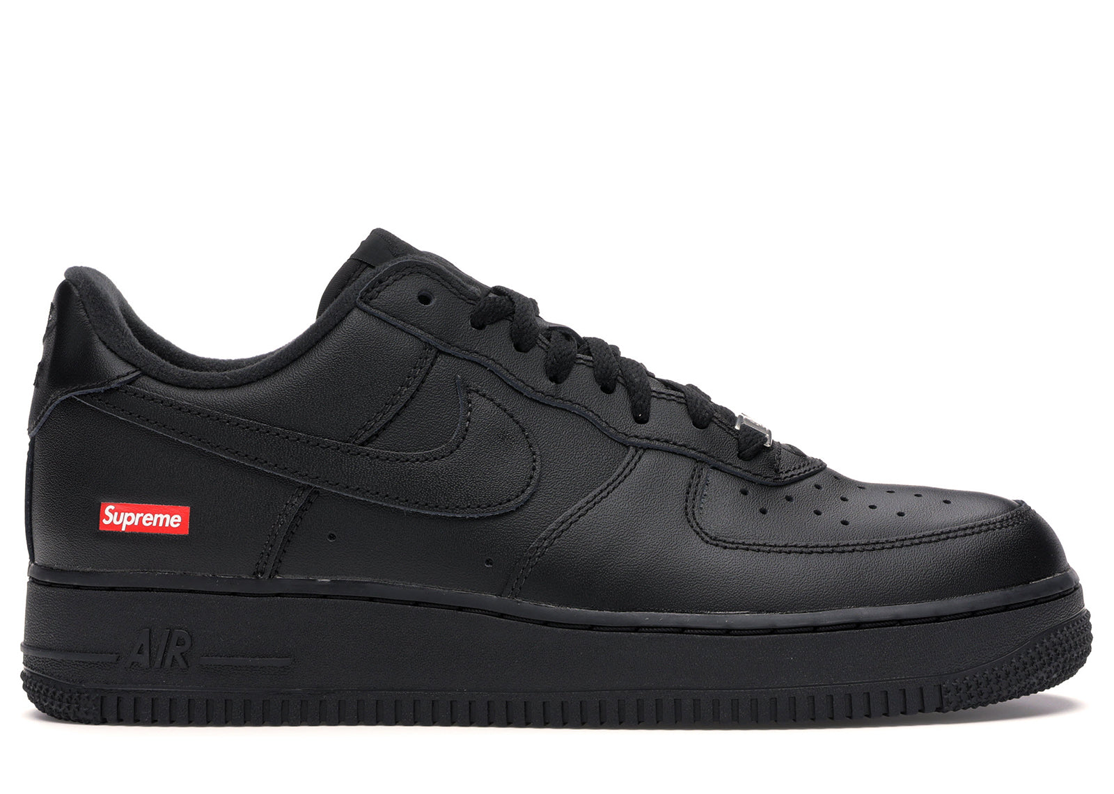 nike air force 1 low supreme black