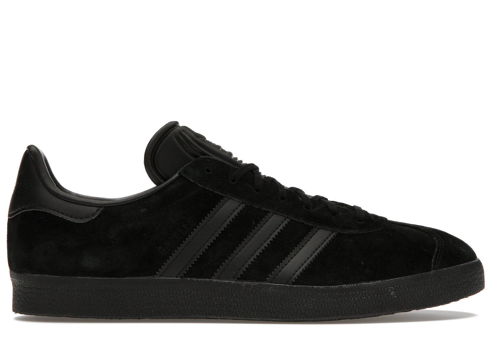 adidas gazelle triple black